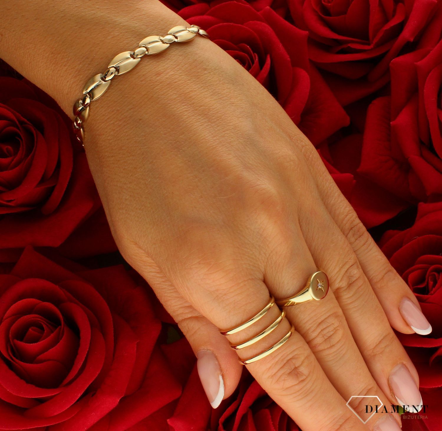 Złota bransoletka damska 375 ziarna kawy BR 4218 375. Bransoletka damska złota. Złota bransoletka damska. Bransoletka damska próby 375. Złota elegancka bransoletka idealna na prezent dla kobiety (2).jpg